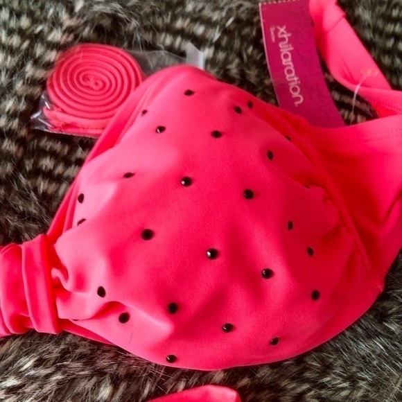Fuchsia 2 Piece Bikini - Picture 3 of 7